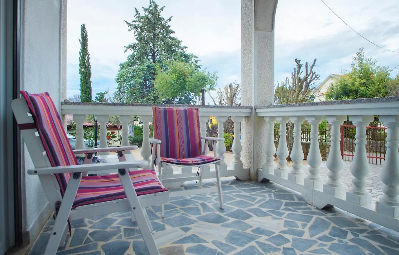 Apartments Karmelic Malinska Croatia