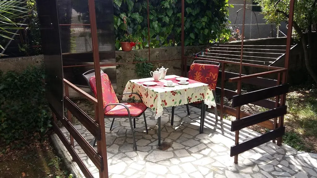 Apartments Karmelic Malinska