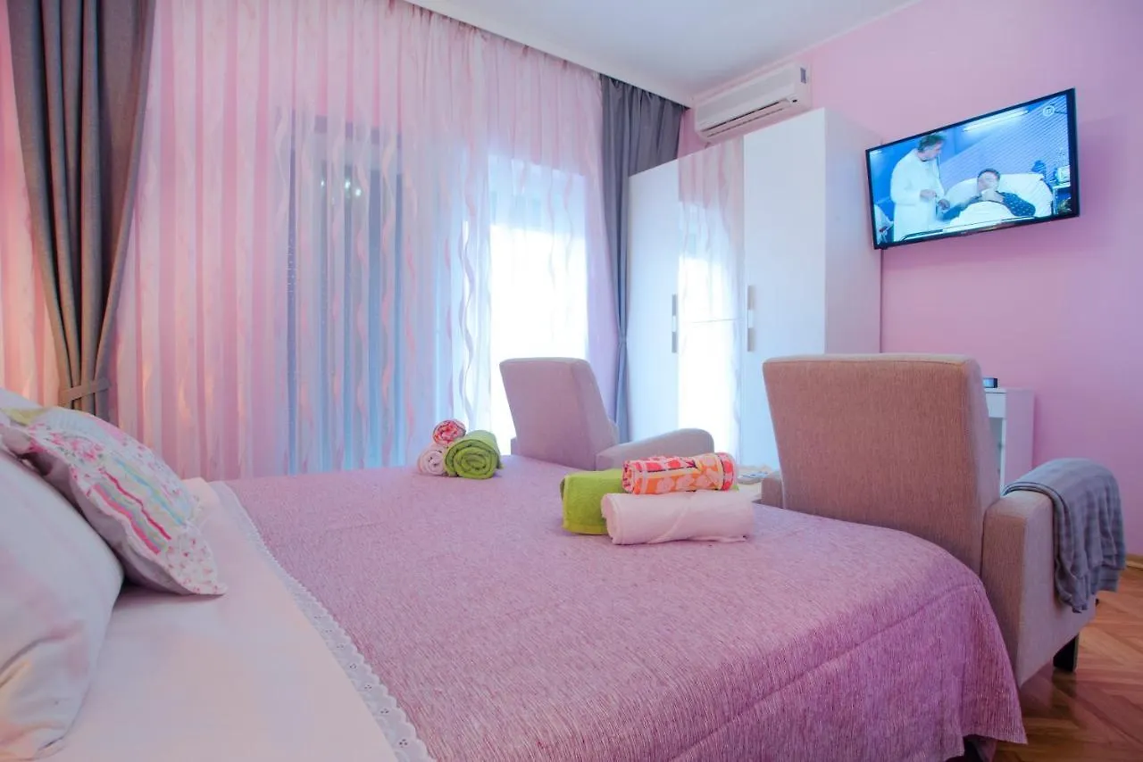 Apartments Karmelic Malinska